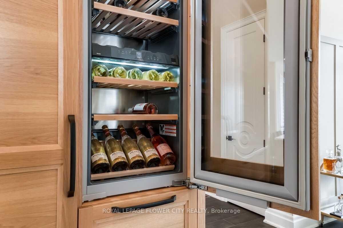 Photo 14 of 19 Whitcombe Way, Puslinch, Morriston — HOMEH