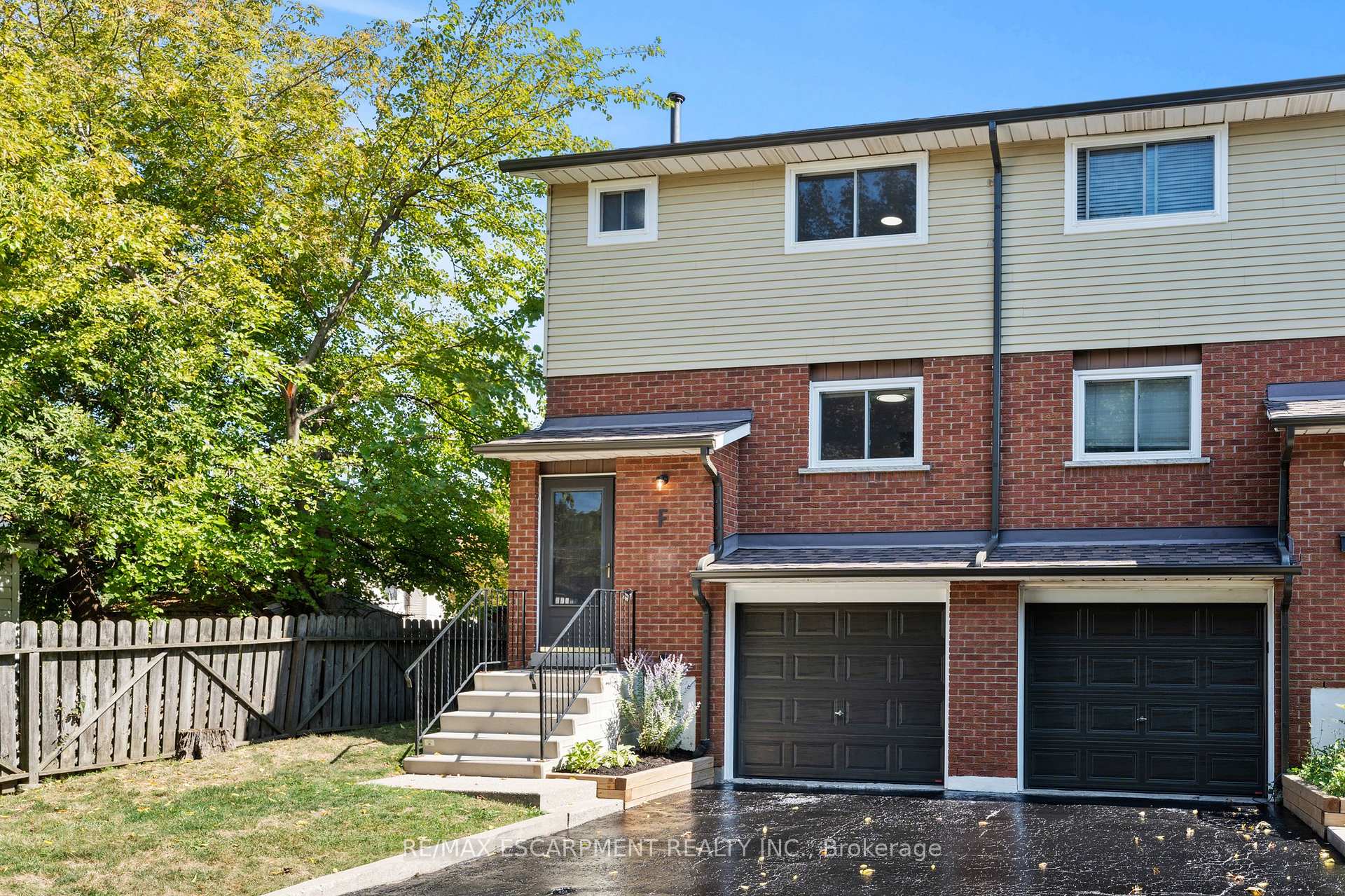 Photo 19 of Unit F, 924 Mohawk Road, Hamilton, Mountview — HOMEH