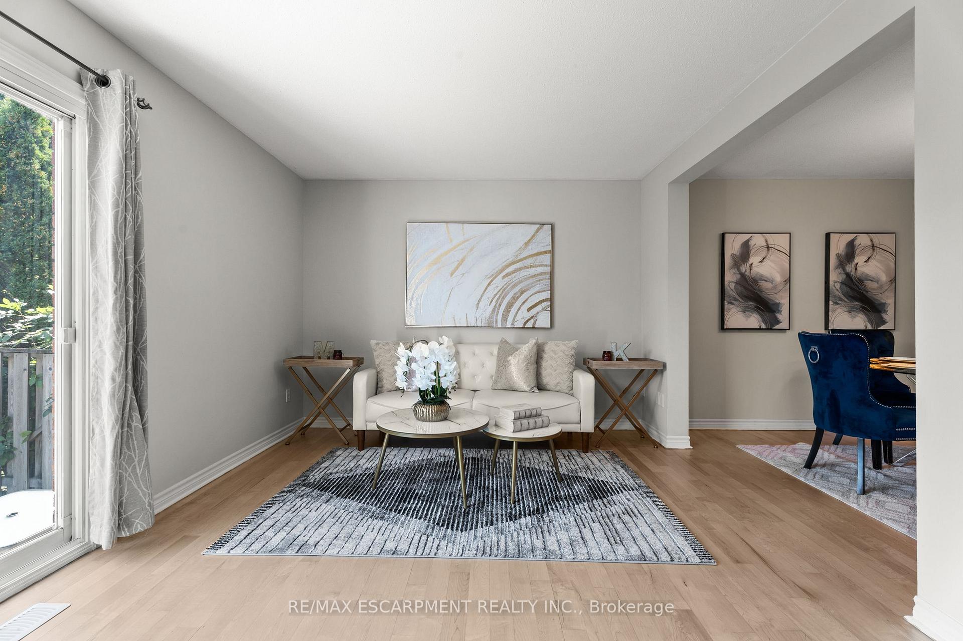 Photo 11 of Unit F, 924 Mohawk Road, Hamilton, Mountview — HOMEH