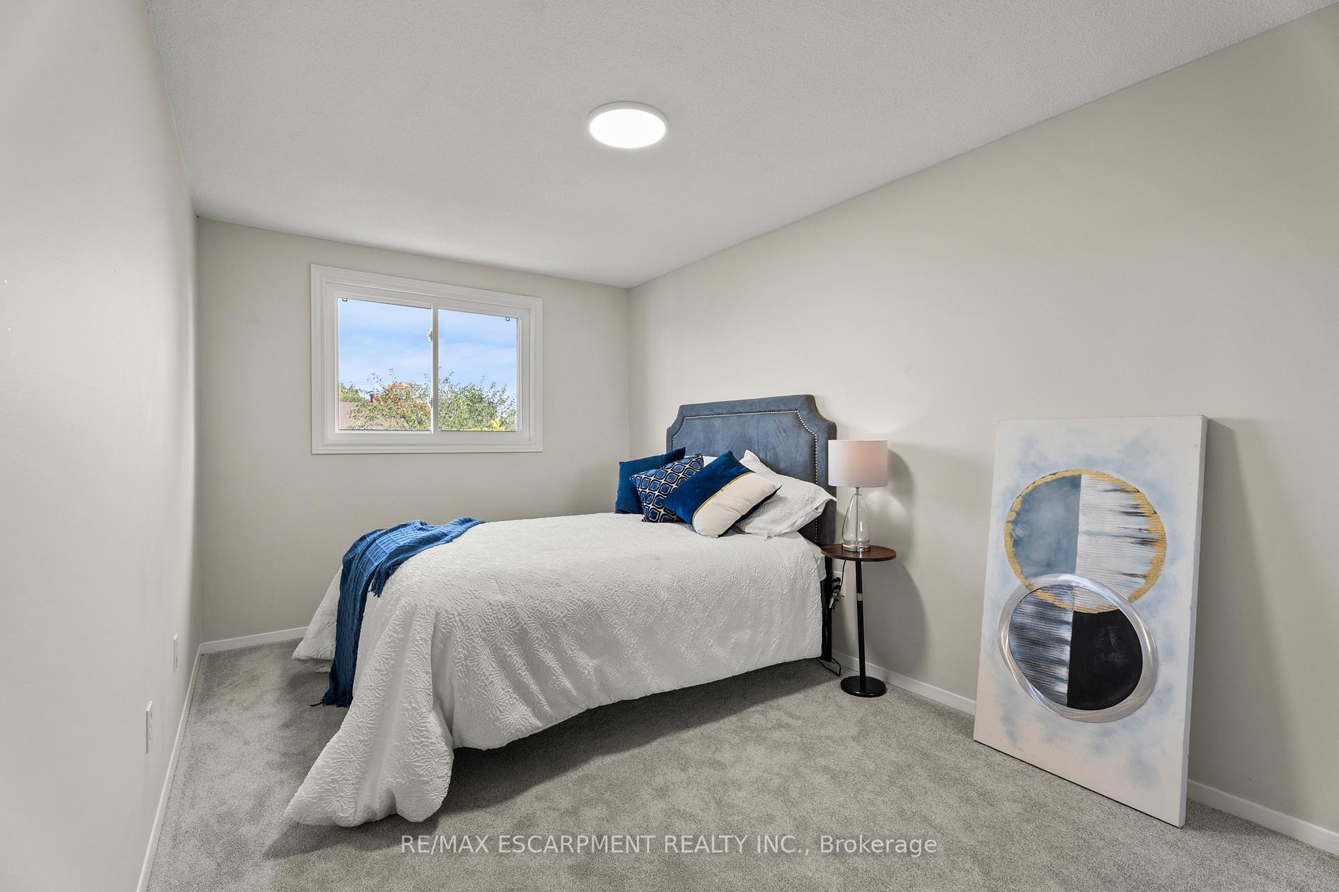 Photo 22 of Unit F, 924 Mohawk Road, Hamilton, Mountview — HOMEH