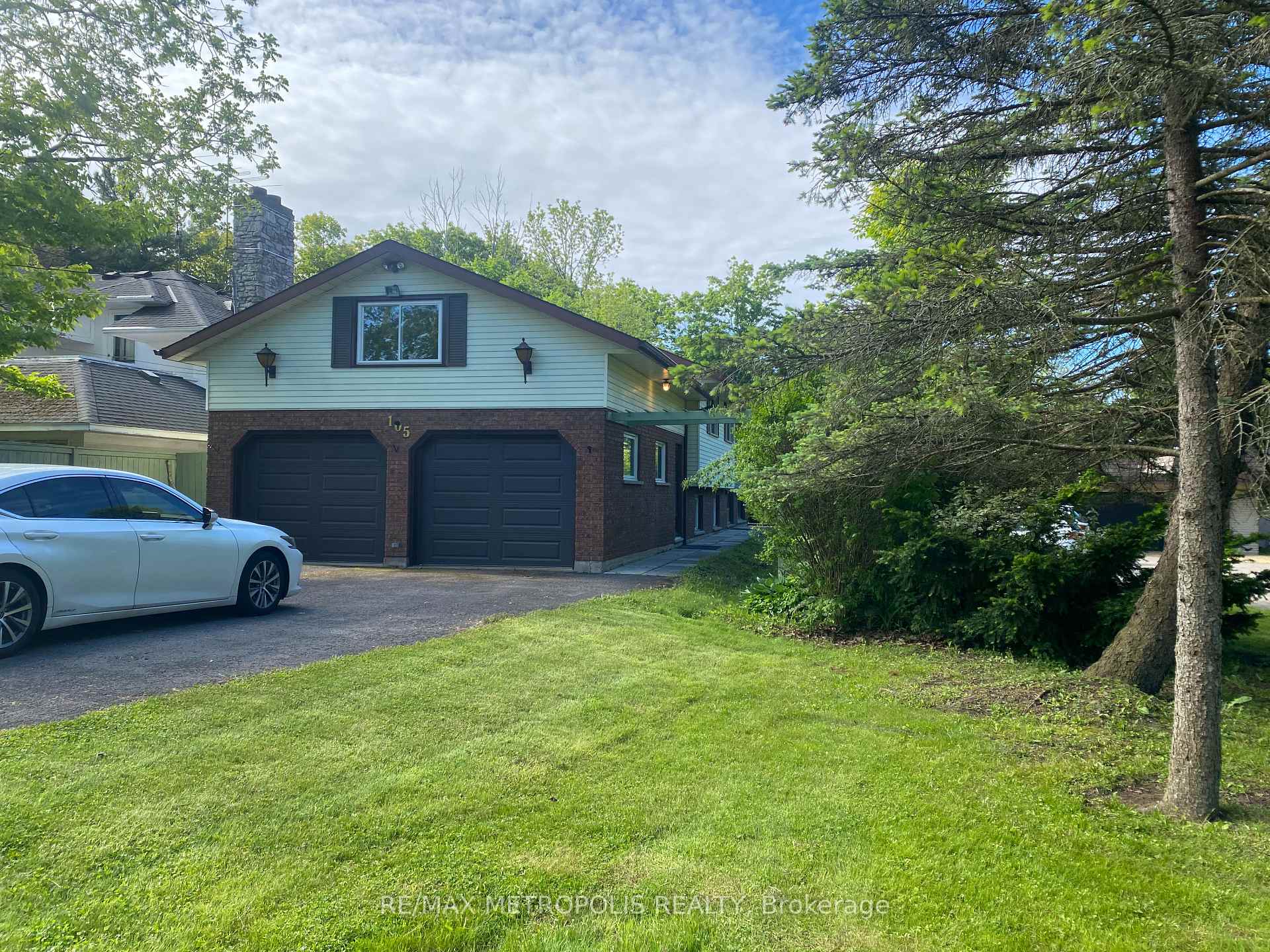 Photo 1 of Unit Upper, 105 Fitch Street, Welland, Prince Charles — HOMEH