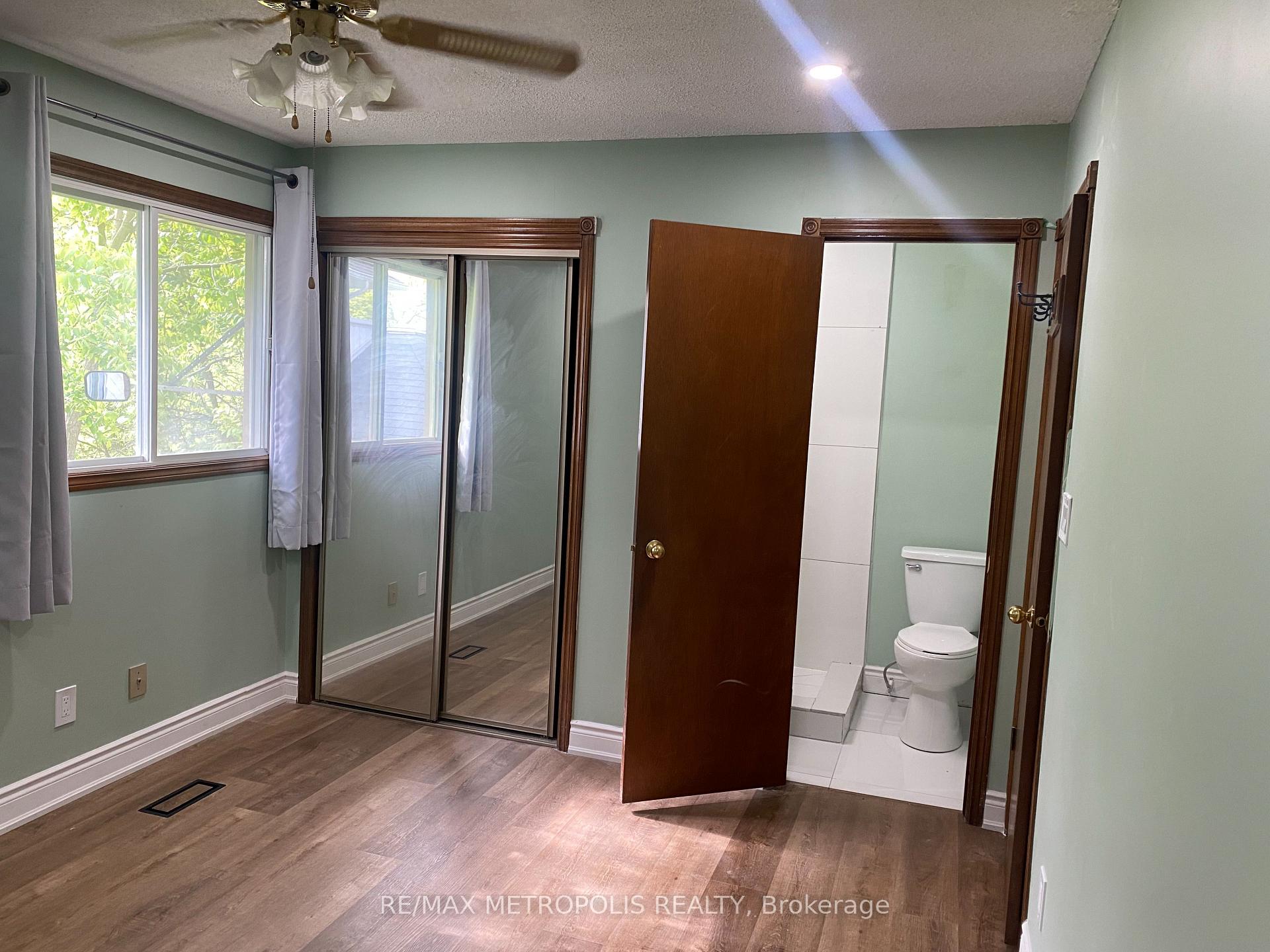 Photo 14 of Unit Upper, 105 Fitch Street, Welland, Prince Charles — HOMEH
