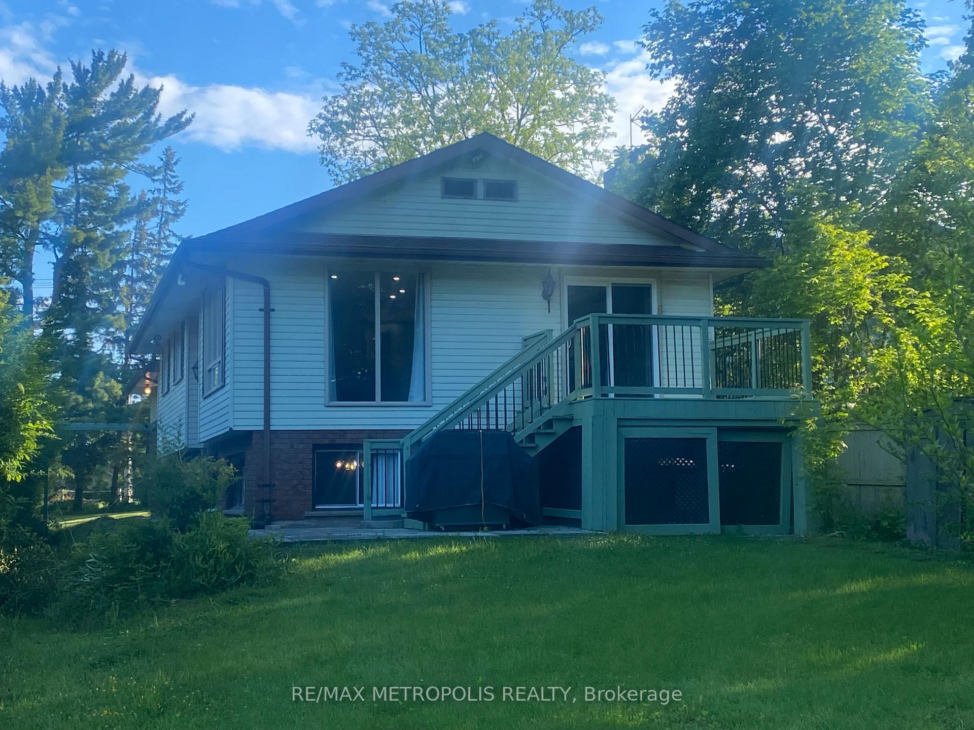 Photo 12 of Unit Upper, 105 Fitch Street, Welland, Prince Charles — HOMEH