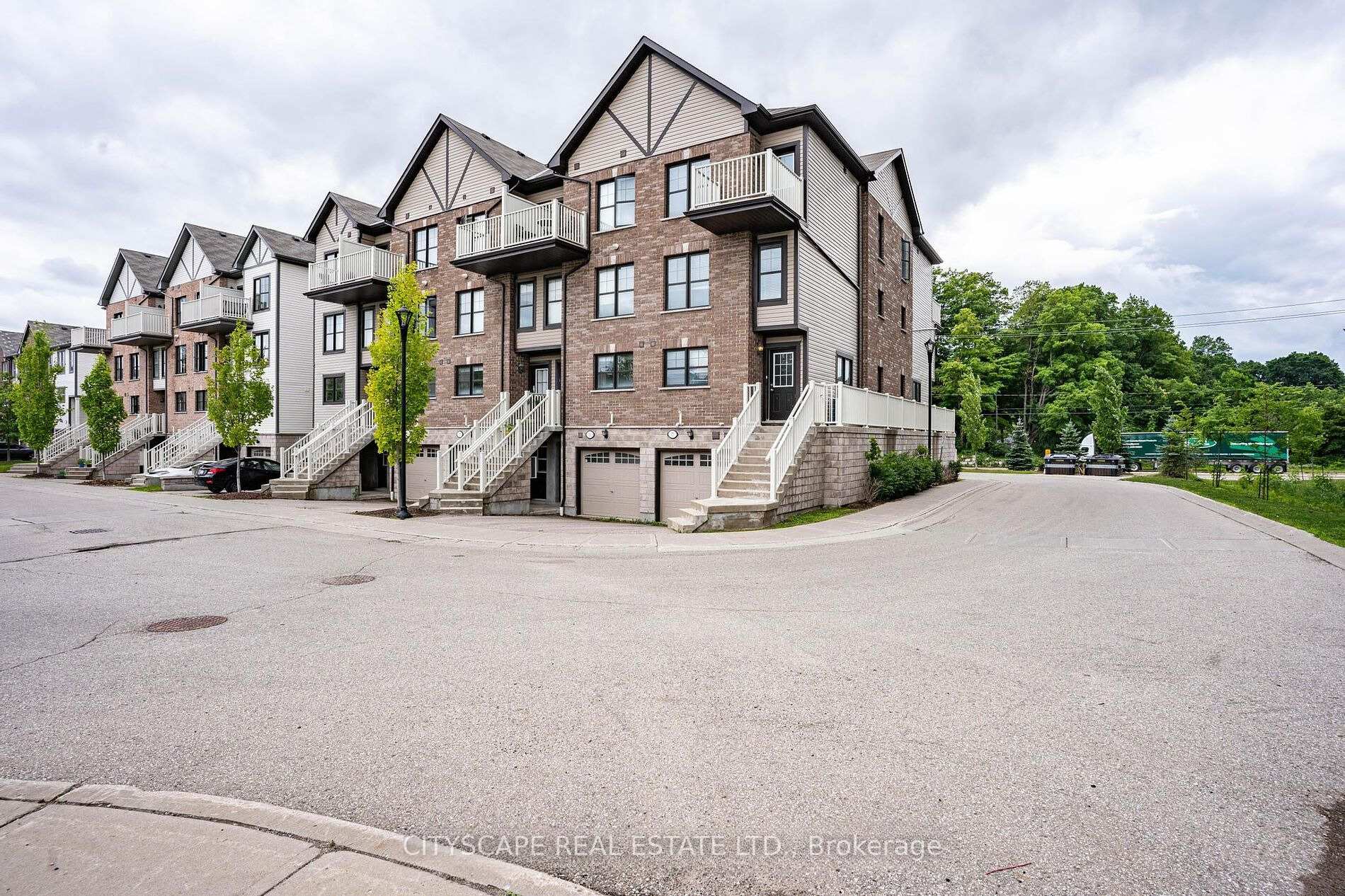 Photo 1 of Unit 77, 701 Homer Watson Boulevard, Kitchener, Country Hills East — HOMEH