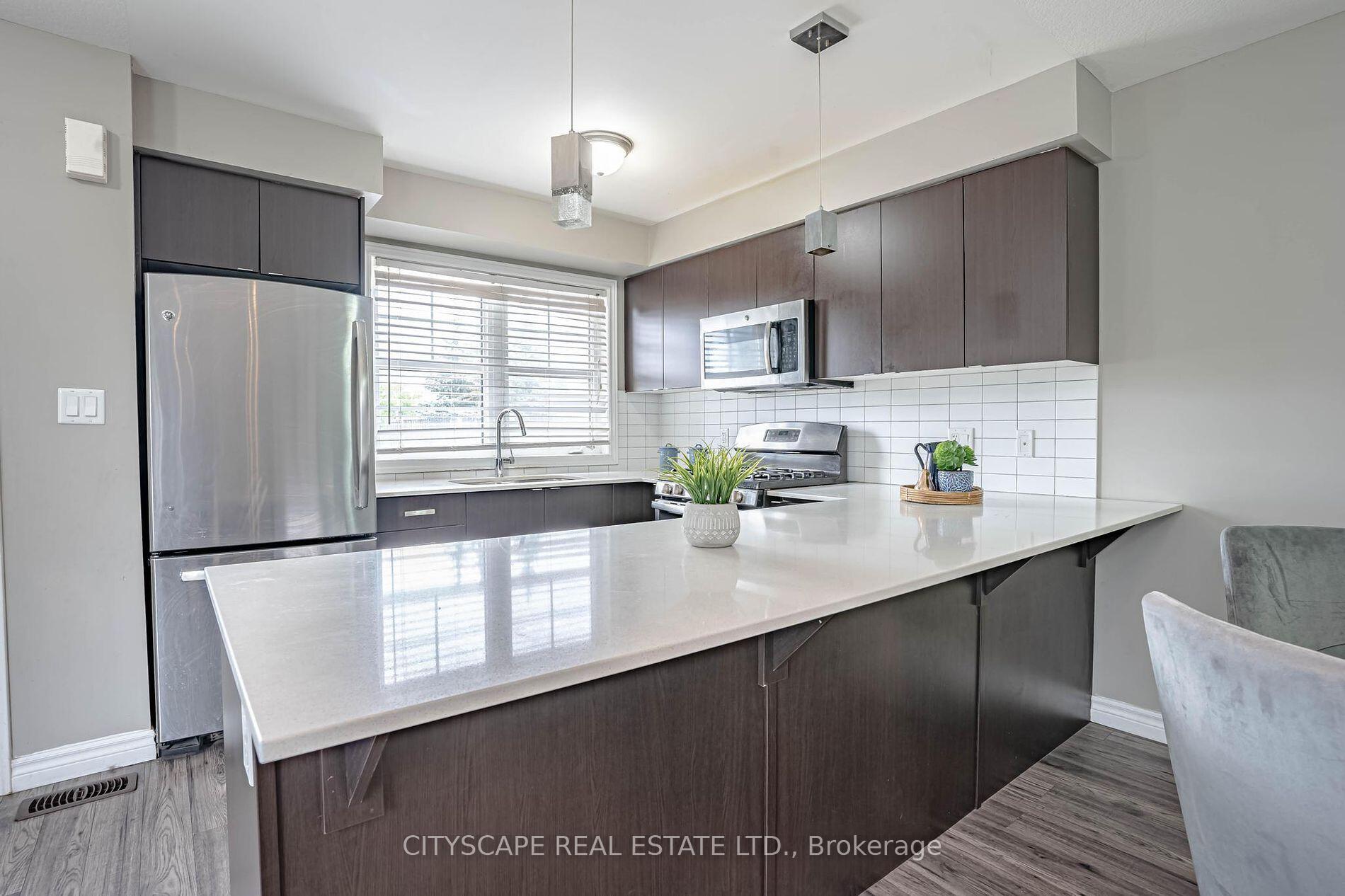 Photo 4 of Unit 77, 701 Homer Watson Boulevard, Kitchener, Country Hills East — HOMEH