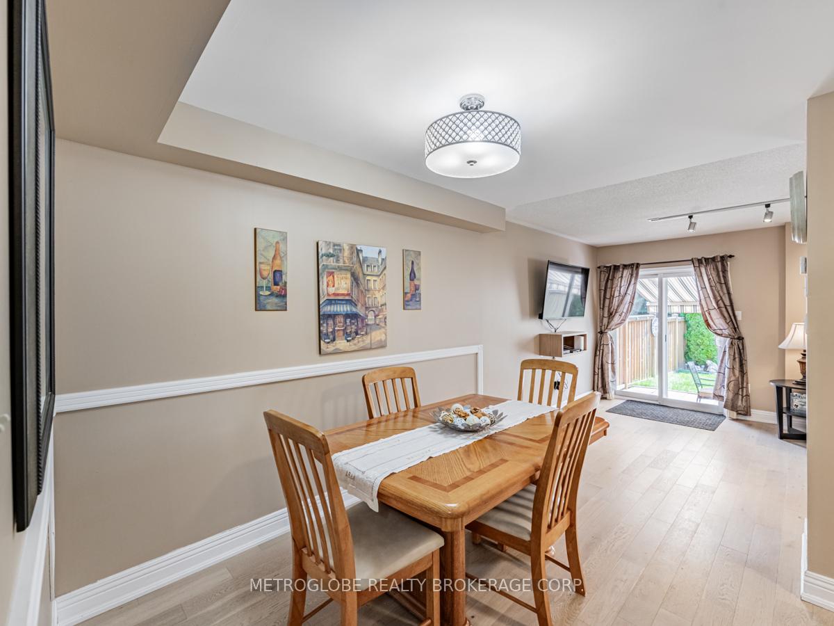 Photo 6 of 6 Thunderbird Trail, Brampton, Sandringham-Wellington — HOMEH