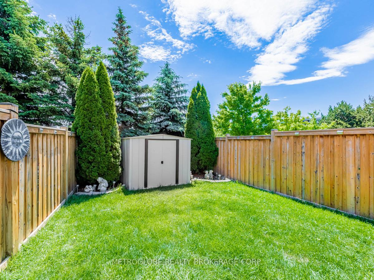 Photo 30 of 6 Thunderbird Trail, Brampton, Sandringham-Wellington — HOMEH
