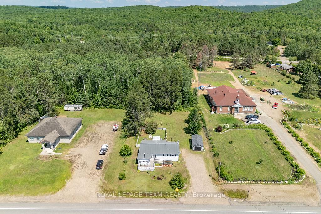 Photo 19 of 25280 Highway 60, South Algonquin — HOMEH