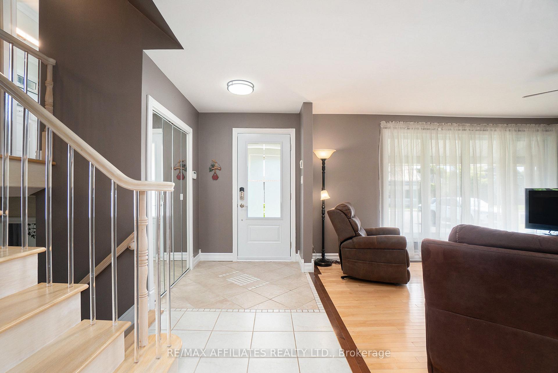 Photo 2 of 751 Laval Street, Casselman — HOMEH