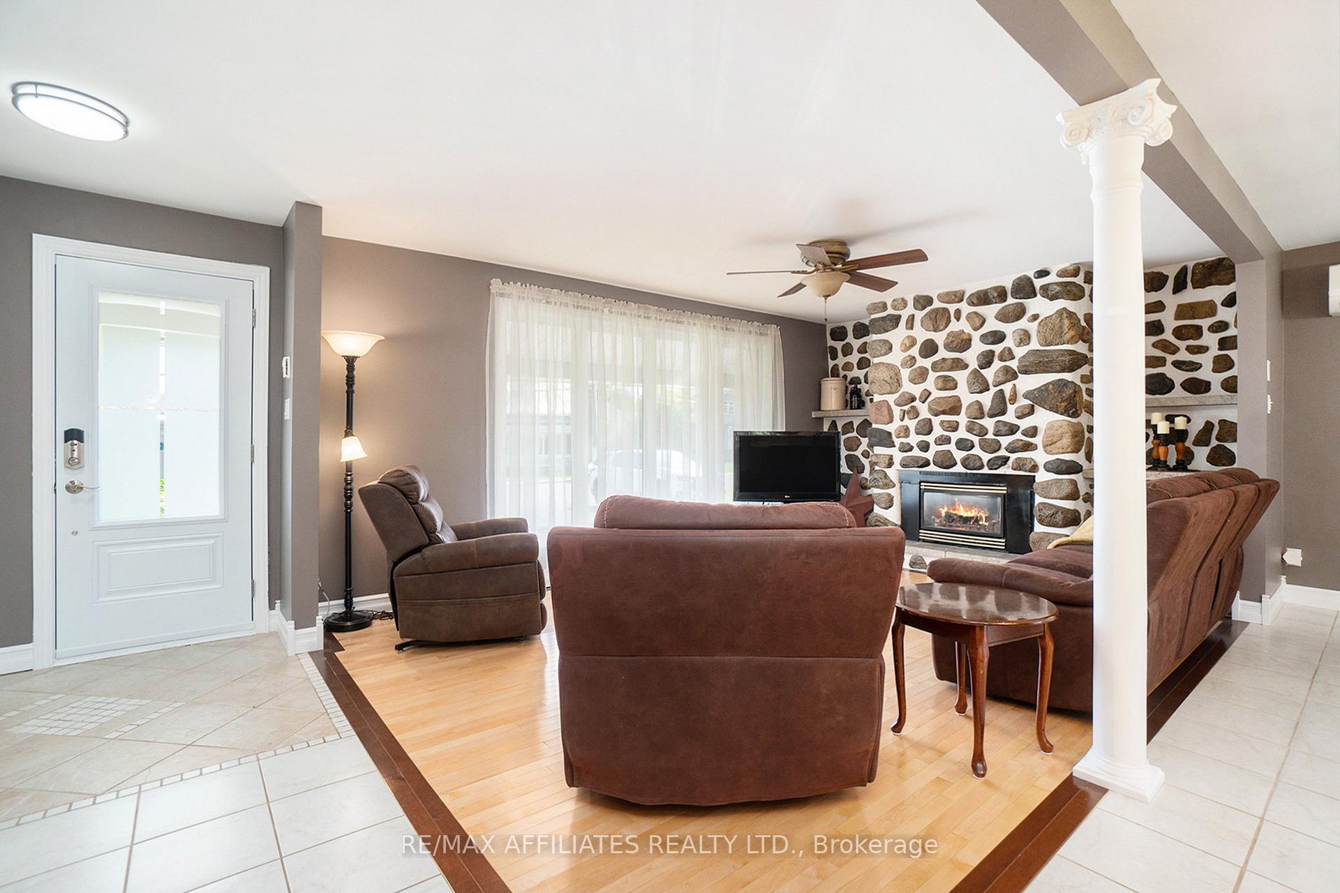 Photo 11 of 751 Laval Street, Casselman — HOMEH
