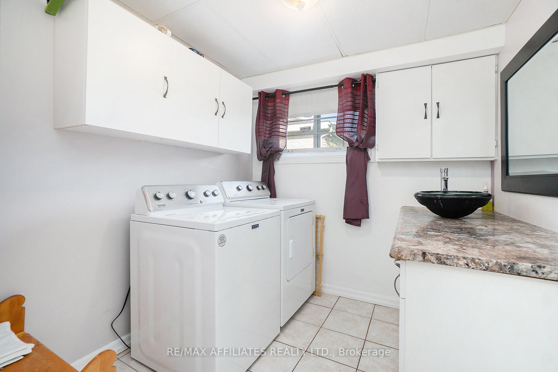 Photo 5 of 751 Laval Street, Casselman — HOMEH