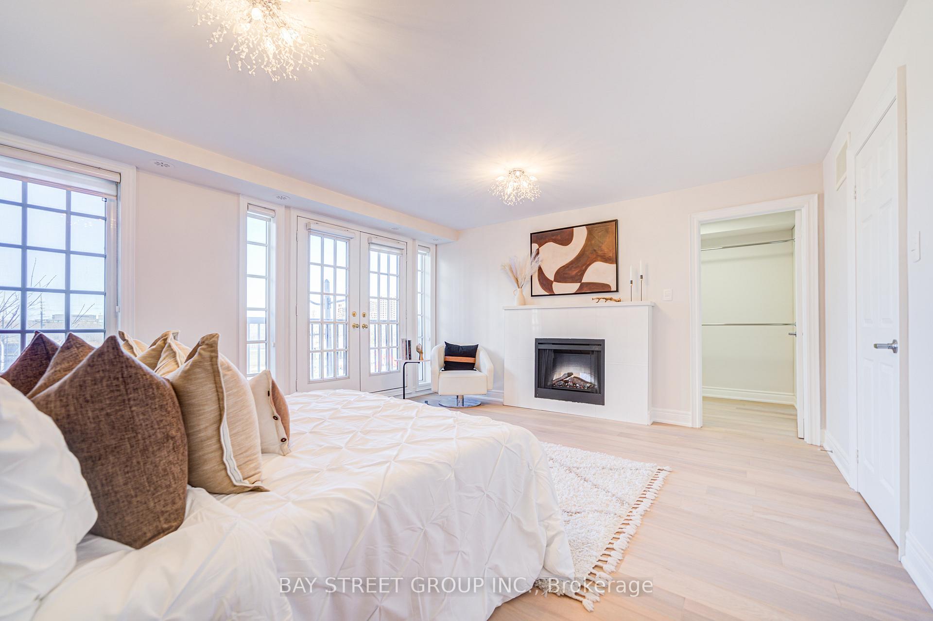 Photo 21 of 27 Rouge Valley Drive W, Markham, Unionville — HOMEH
