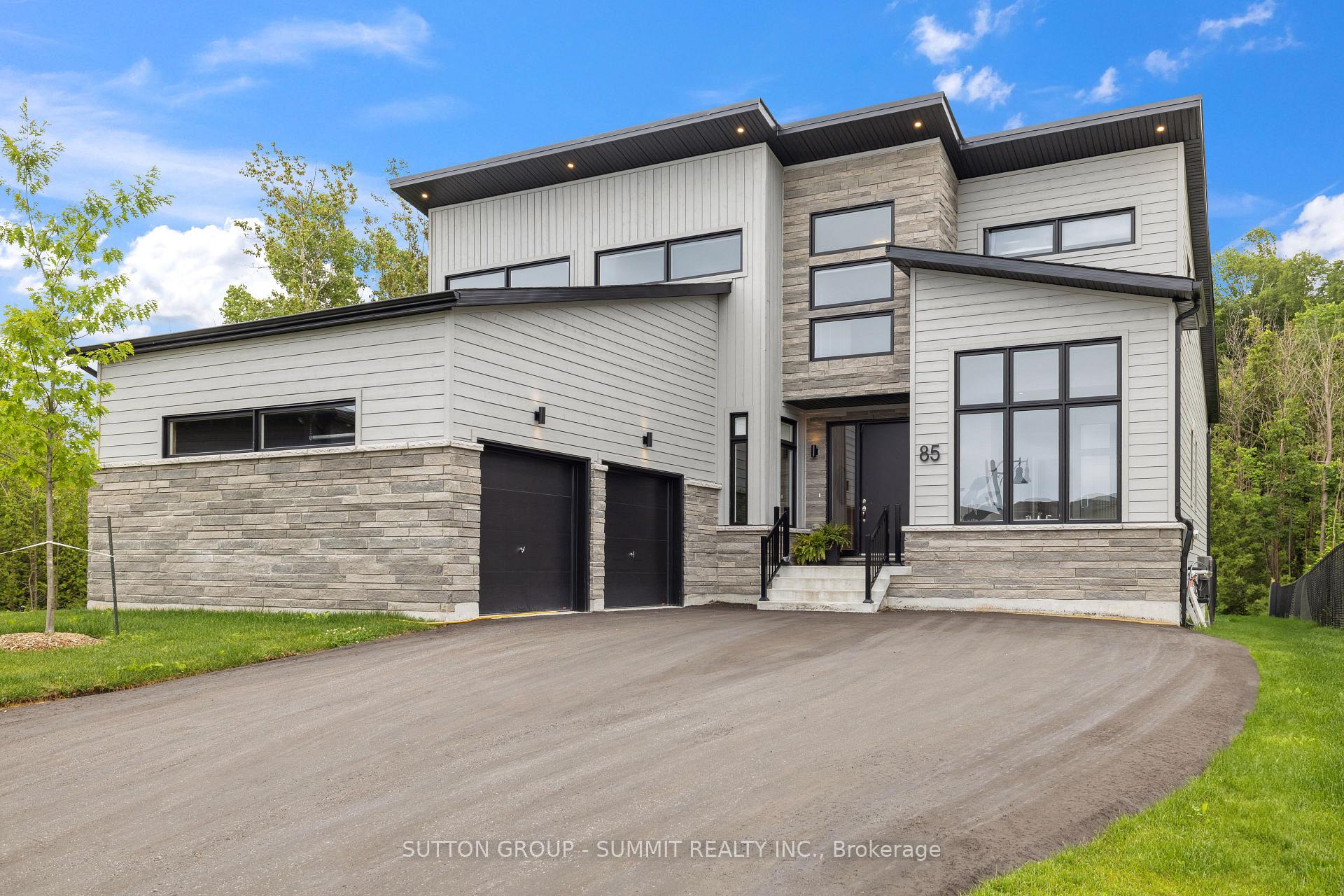 Front of 85 Goldie Court