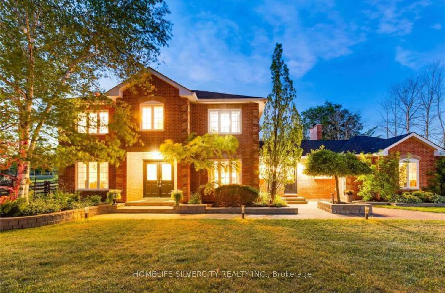 Front of 18805 Willoghby Road