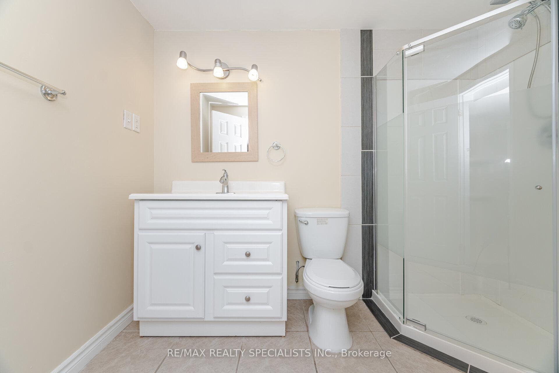 Photo 31 of 11 Jagges Drive, Barrie, Edgehill Drive — HOMEH