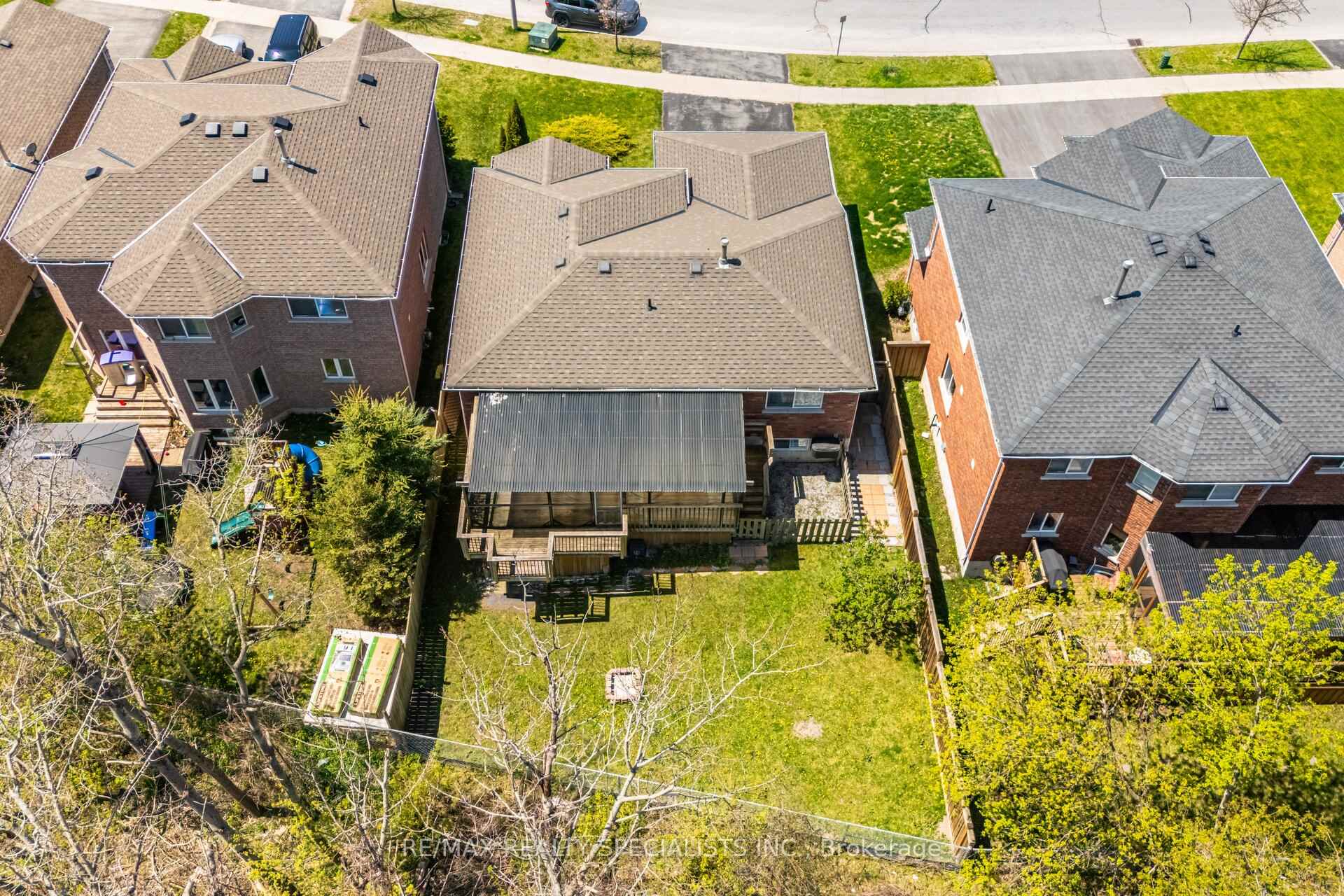 Photo 44 of 11 Jagges Drive, Barrie, Edgehill Drive — HOMEH