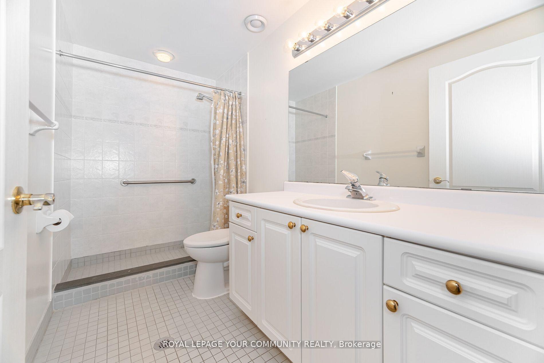 Photo 24 of Unit 112, 2502 Rutherford Road, Vaughan, Concord — HOMEH