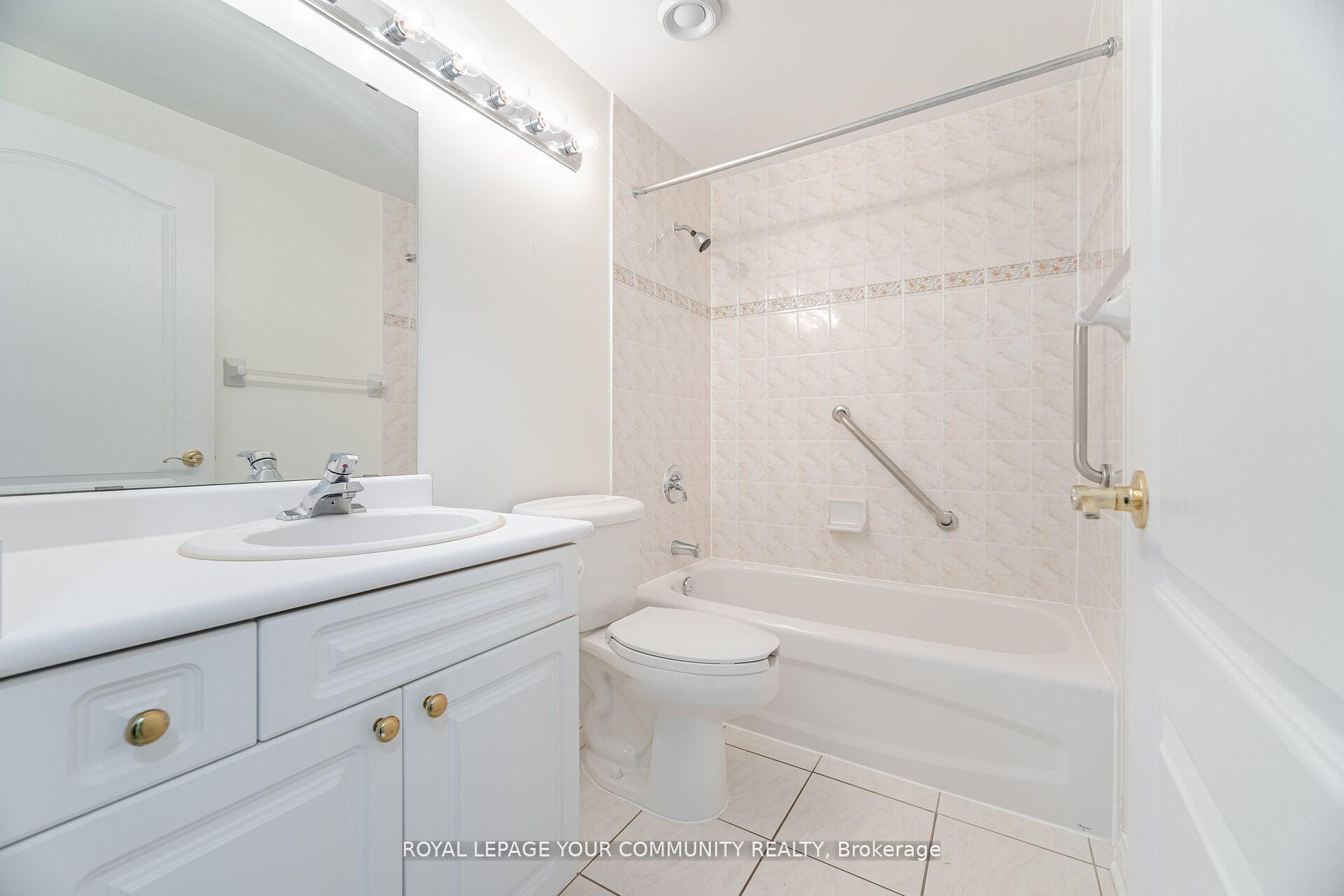 Photo 23 of Unit 112, 2502 Rutherford Road, Vaughan, Concord — HOMEH