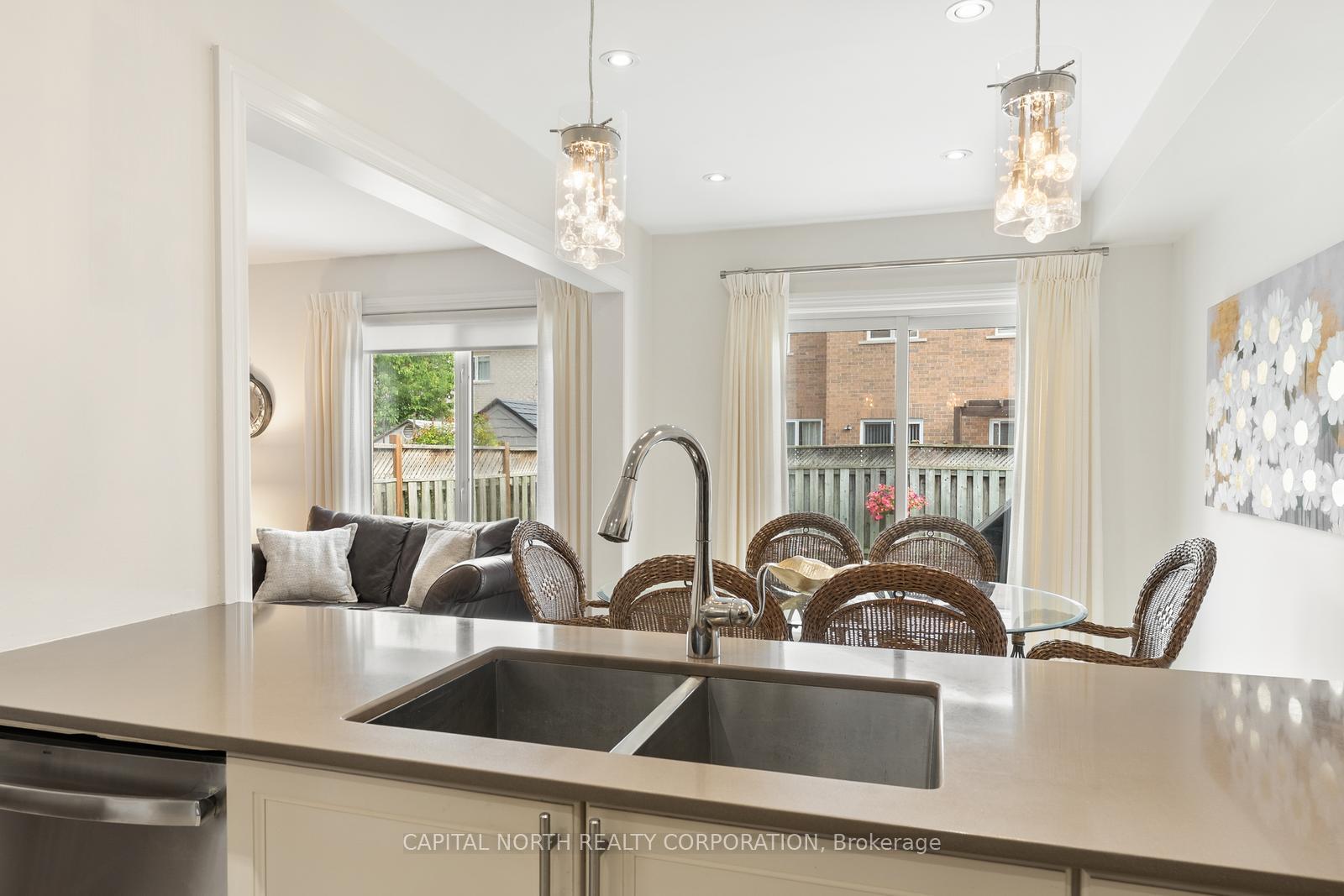 Photo 6 of 19 Sarno Street, Vaughan, Sonoma Heights — HOMEH