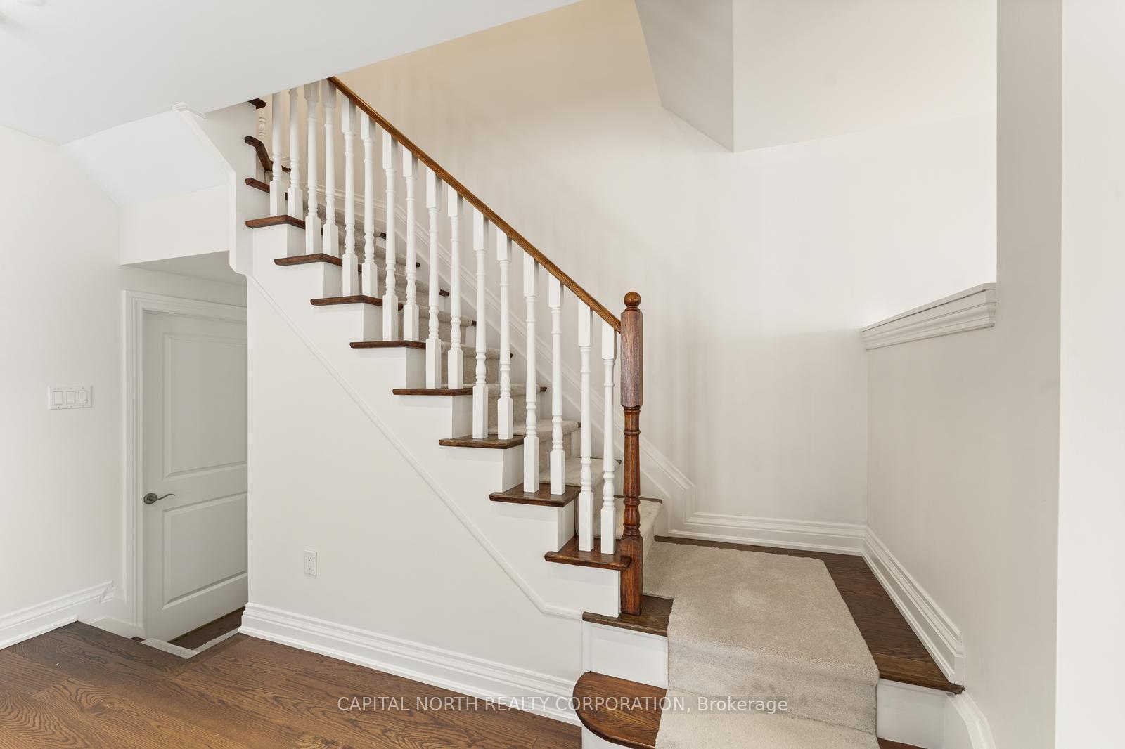 Photo 16 of 19 Sarno Street, Vaughan, Sonoma Heights — HOMEH