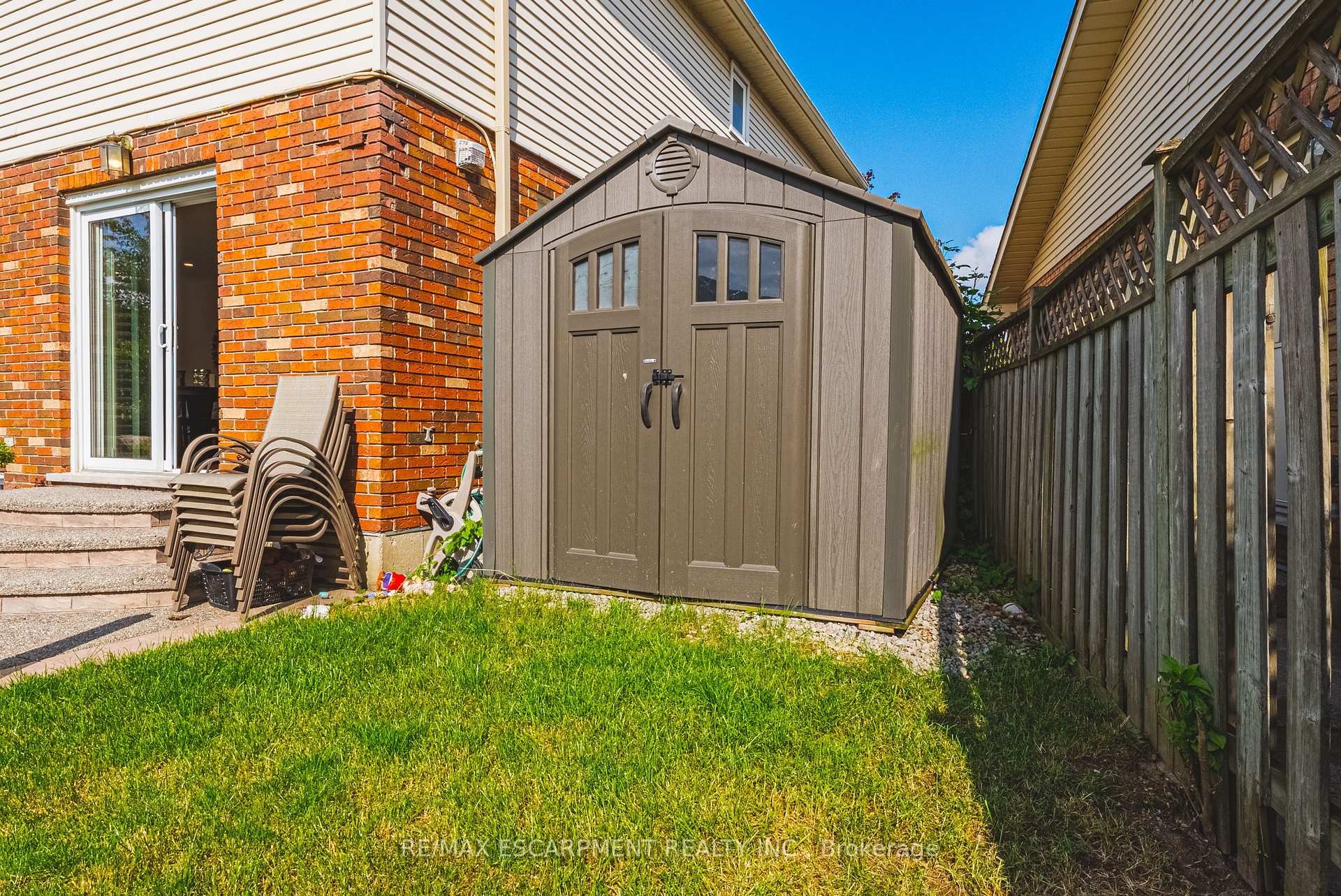 Photo 45 of 2 Antoinette Court, Hamilton, Crerar — HOMEH