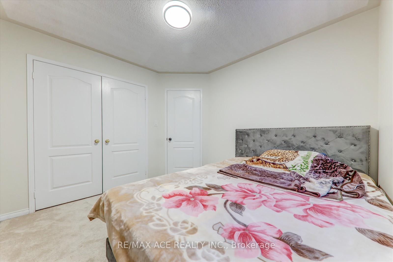 Photo 27 of 11 Middlecote Drive, Ajax, Northeast Ajax — HOMEH