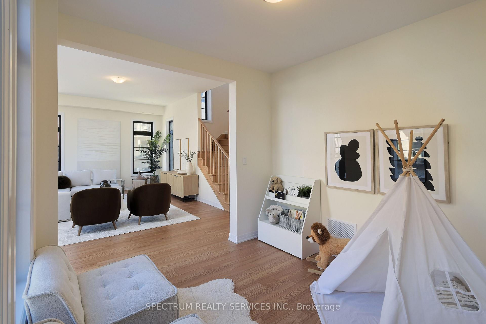 Photo 11 of 155 De La Roche Drive, Vaughan, Vellore Village — HOMEH