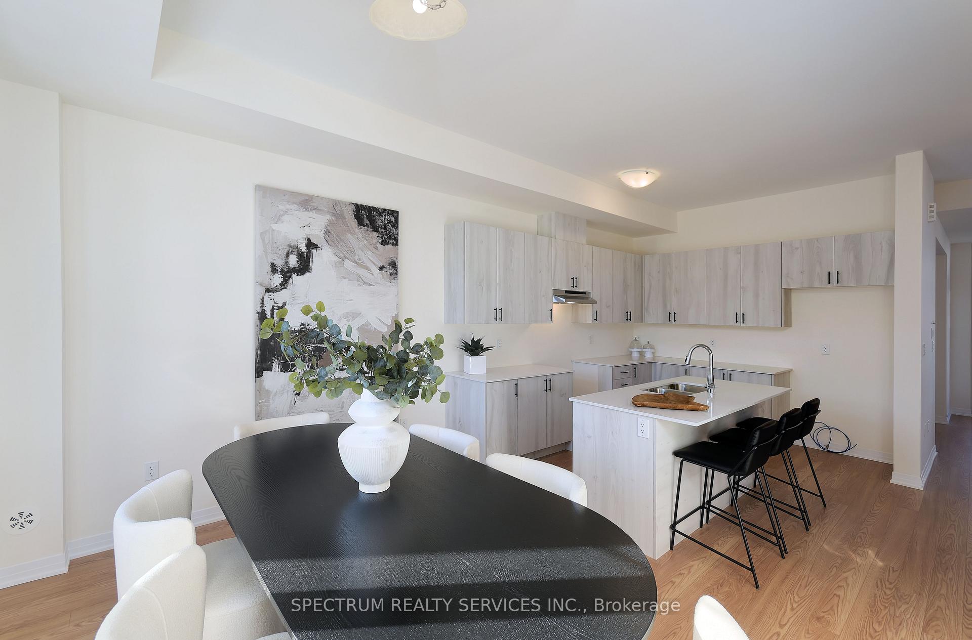 Photo 15 of 155 De La Roche Drive, Vaughan, Vellore Village — HOMEH