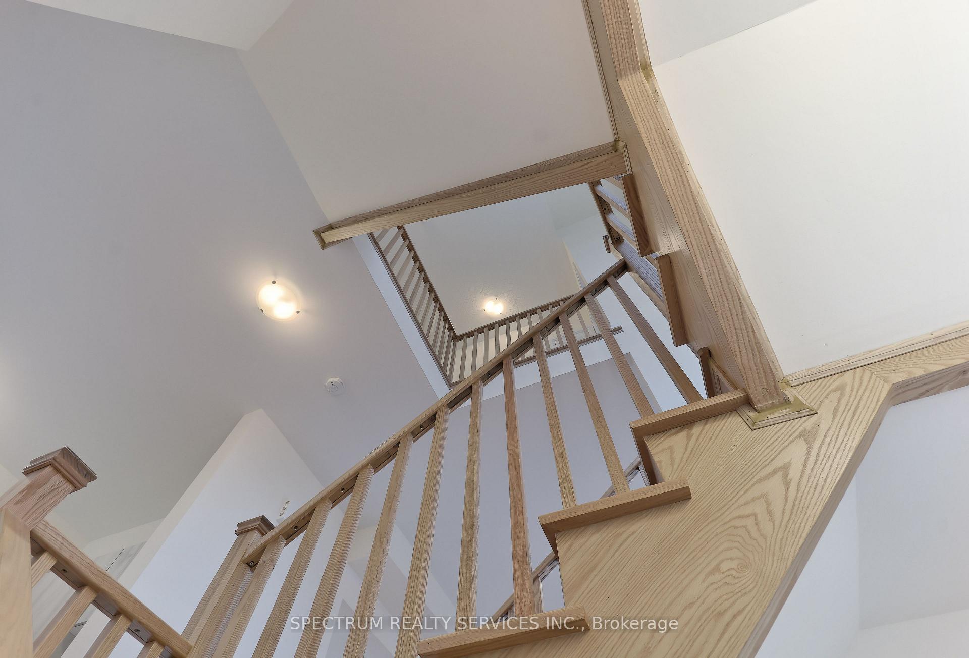 Photo 22 of 155 De La Roche Drive, Vaughan, Vellore Village — HOMEH