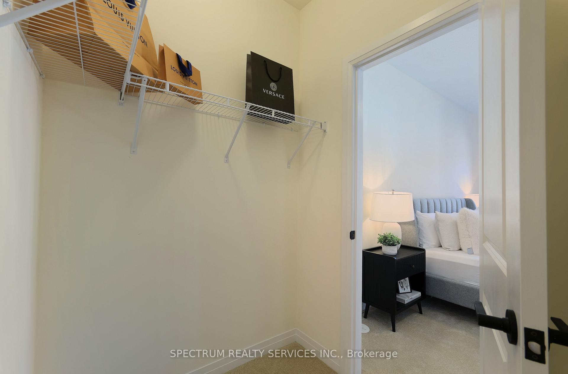 Photo 33 of 155 De La Roche Drive, Vaughan, Vellore Village — HOMEH