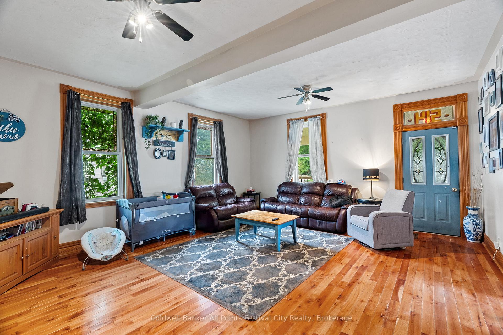 Photo 14 of 514 Alice Street, North Huron, Wingham — HOMEH