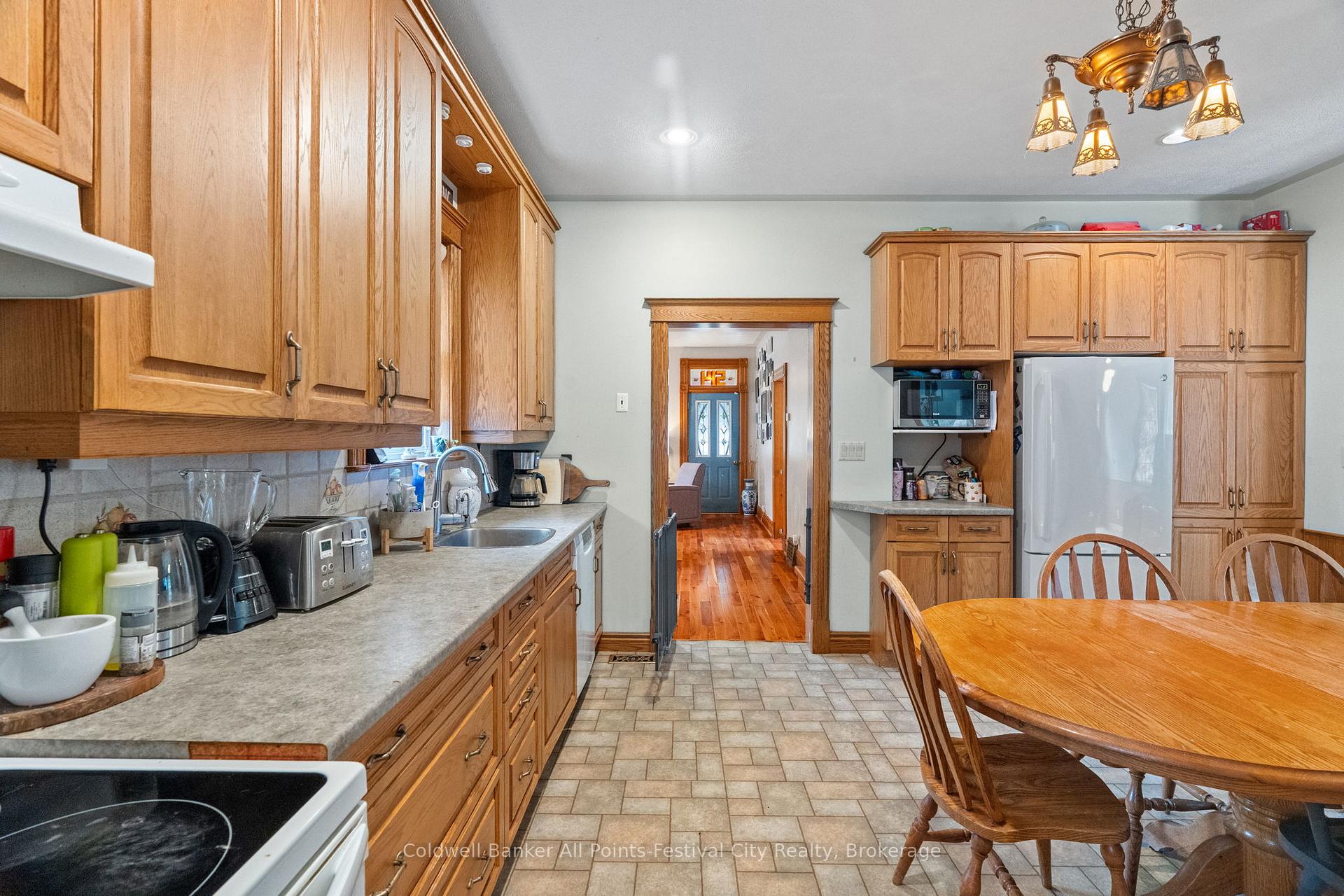Photo 22 of 514 Alice Street, North Huron, Wingham — HOMEH