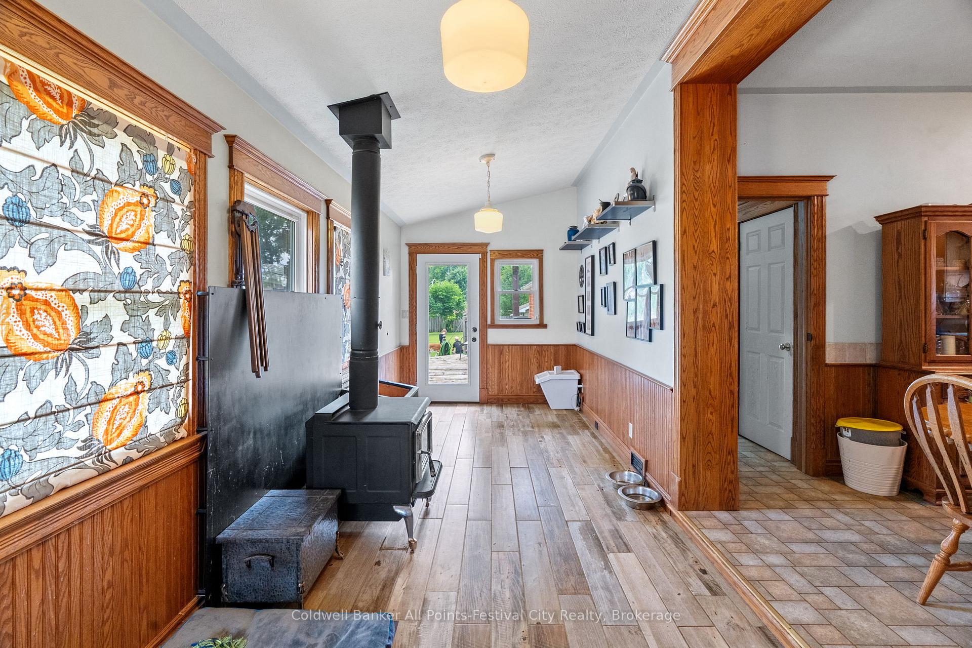 Photo 16 of 514 Alice Street, North Huron, Wingham — HOMEH