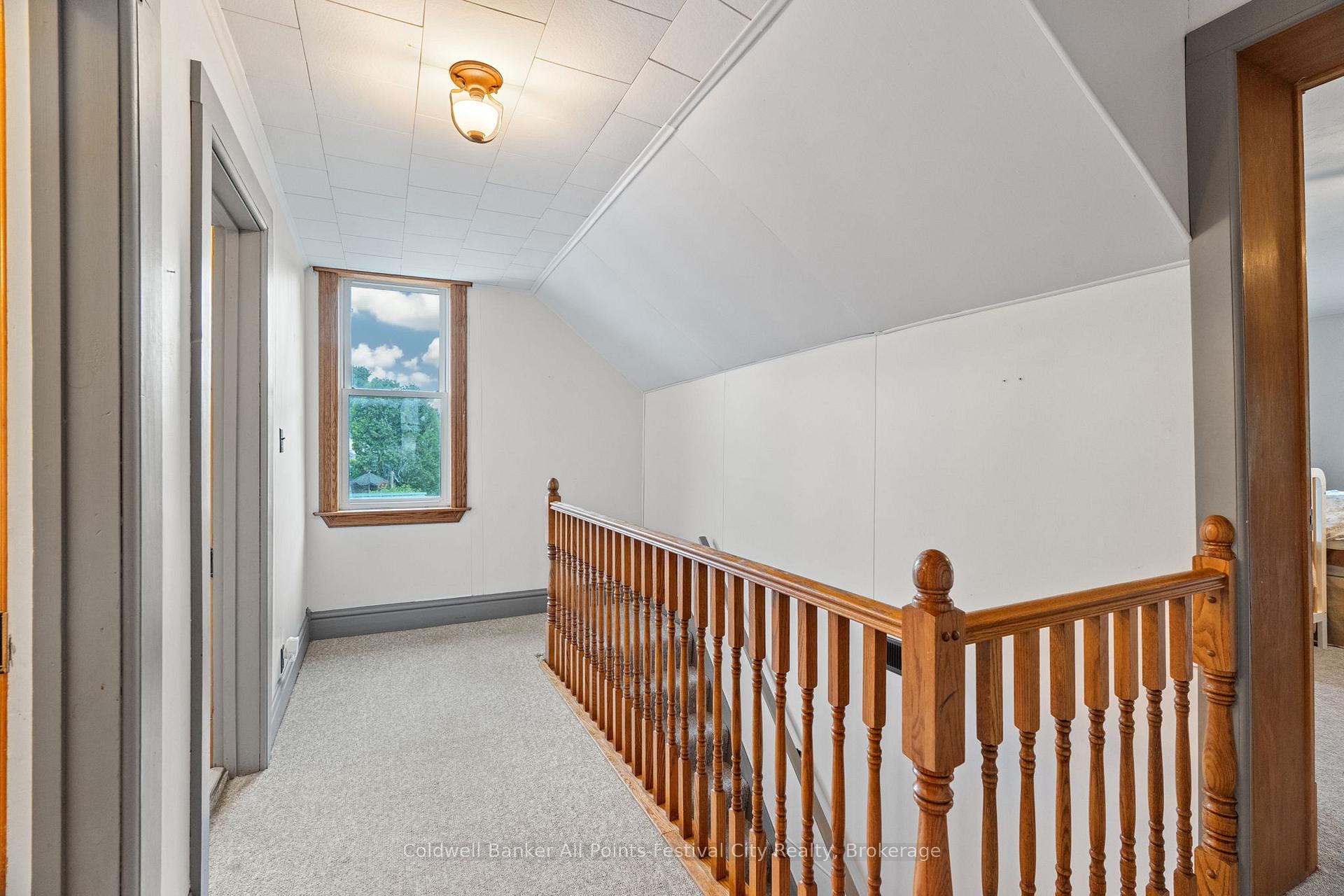 Photo 12 of 514 Alice Street, North Huron, Wingham — HOMEH