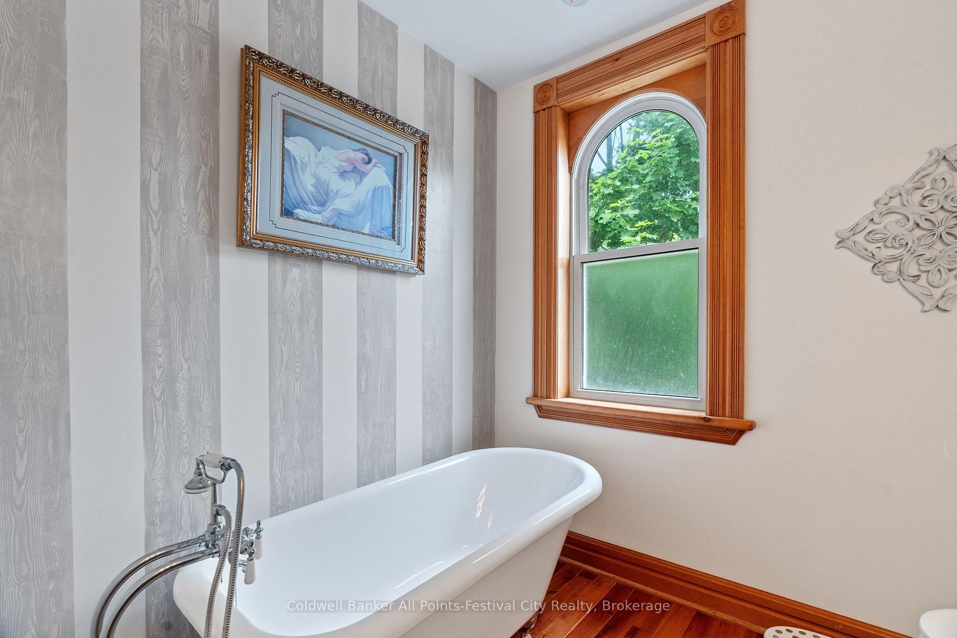 Photo 35 of 514 Alice Street, North Huron, Wingham — HOMEH
