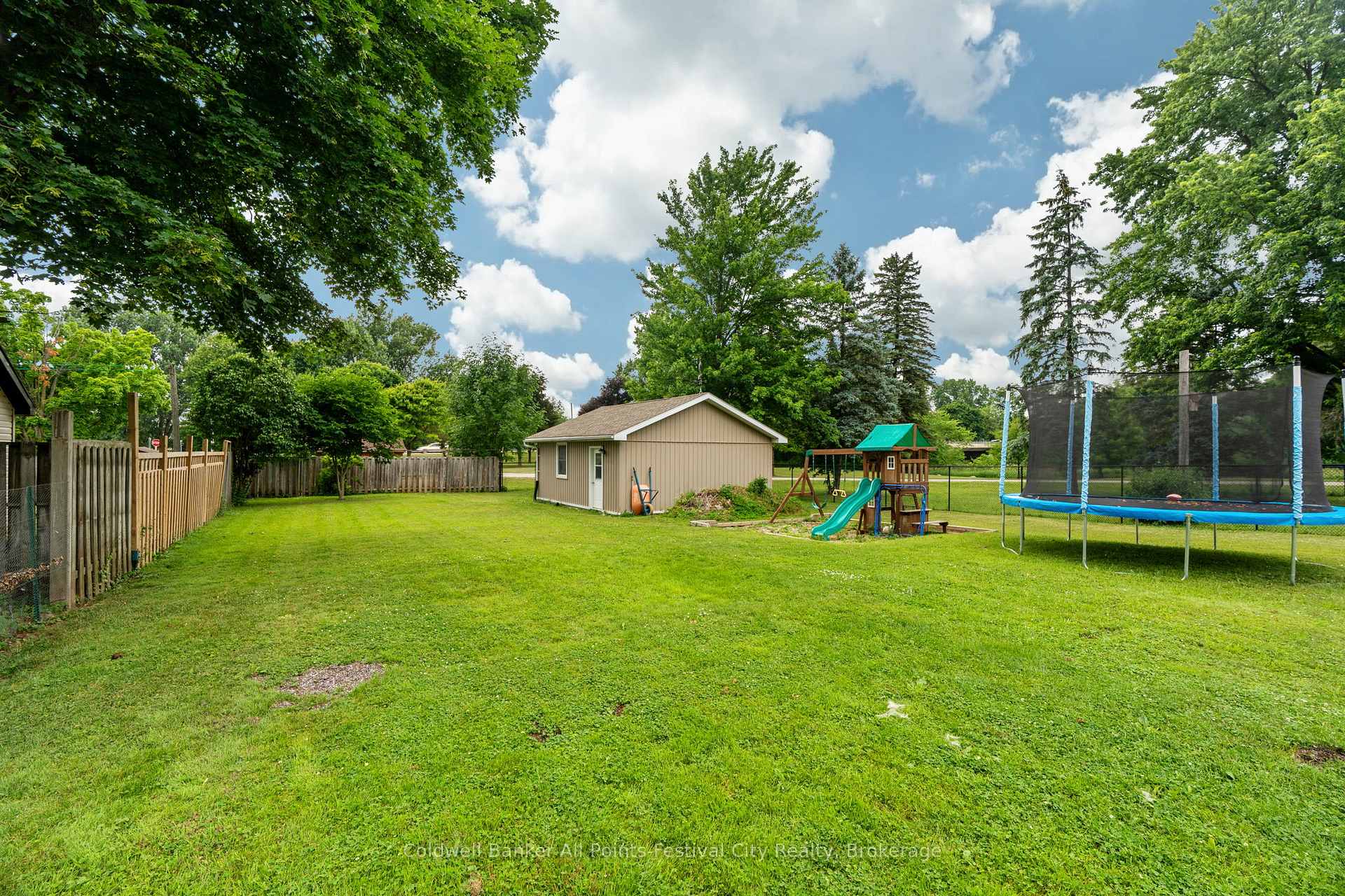 Photo 40 of 514 Alice Street, North Huron, Wingham — HOMEH