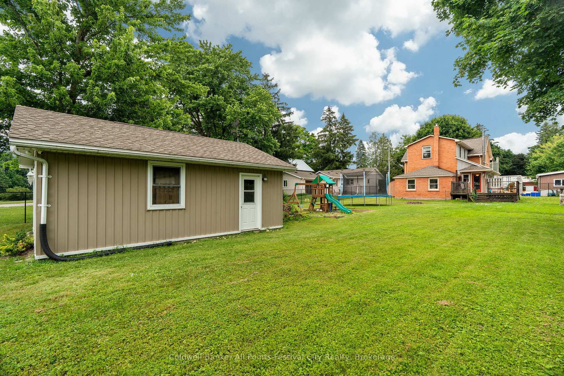 Photo 6 of 514 Alice Street, North Huron, Wingham — HOMEH
