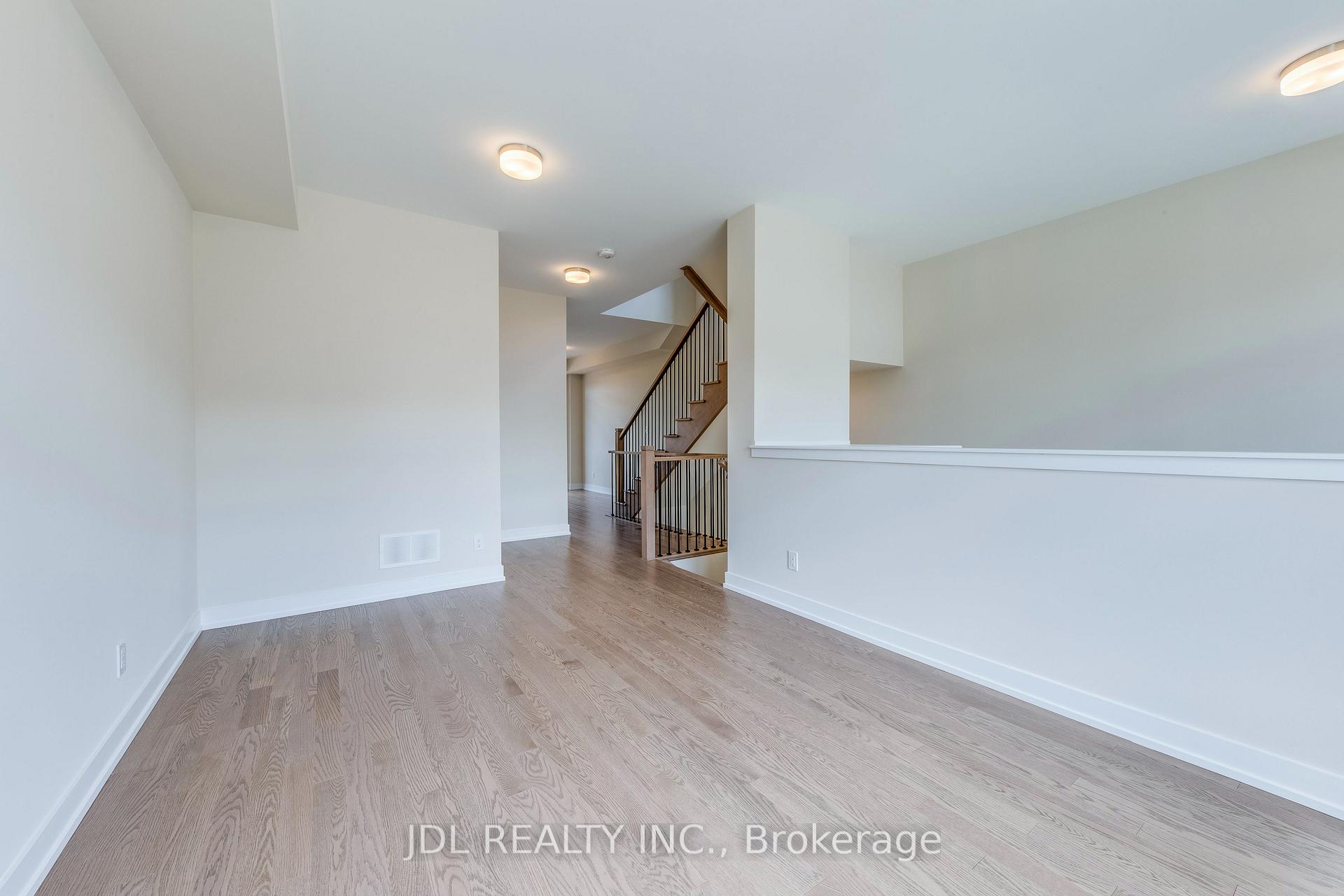 Photo 4 of 1165 wheat boom Drive, Oakville, Joshua Meadows — HOMEH