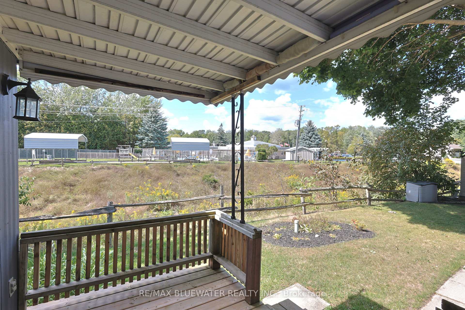 Photo 9 of 182 Pebble Beach Parkway, South Huron, Stephen — HOMEH