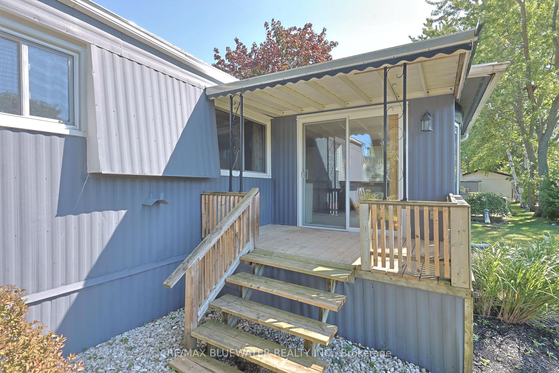 Photo 6 of 182 Pebble Beach Parkway, South Huron, Stephen — HOMEH