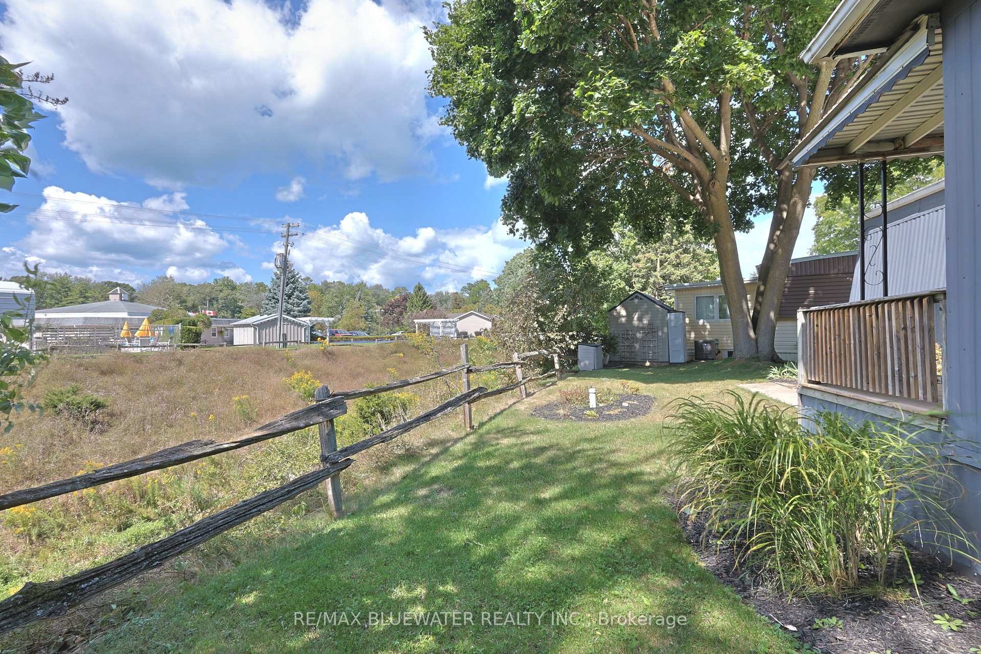 Photo 22 of 182 Pebble Beach Parkway, South Huron, Stephen — HOMEH