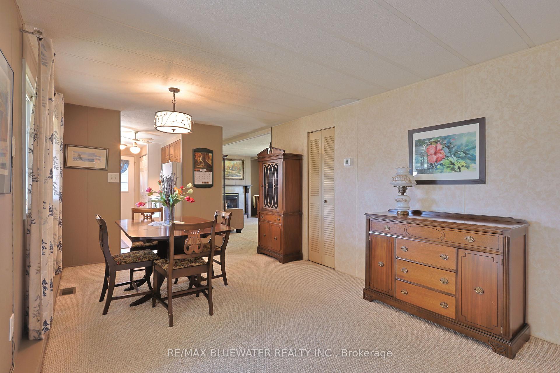 Photo 10 of 182 Pebble Beach Parkway, South Huron, Stephen — HOMEH