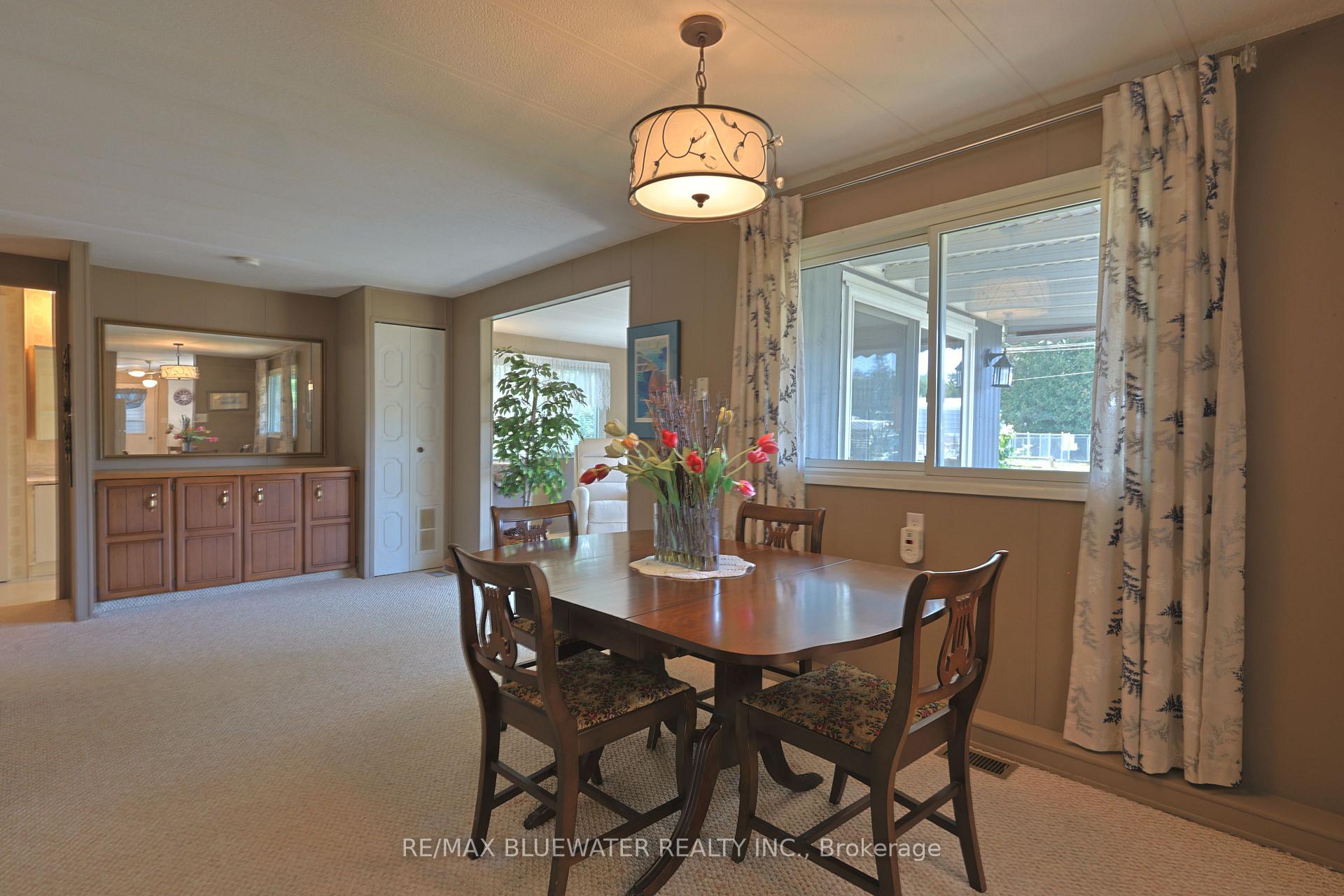 Photo 25 of 182 Pebble Beach Parkway, South Huron, Stephen — HOMEH