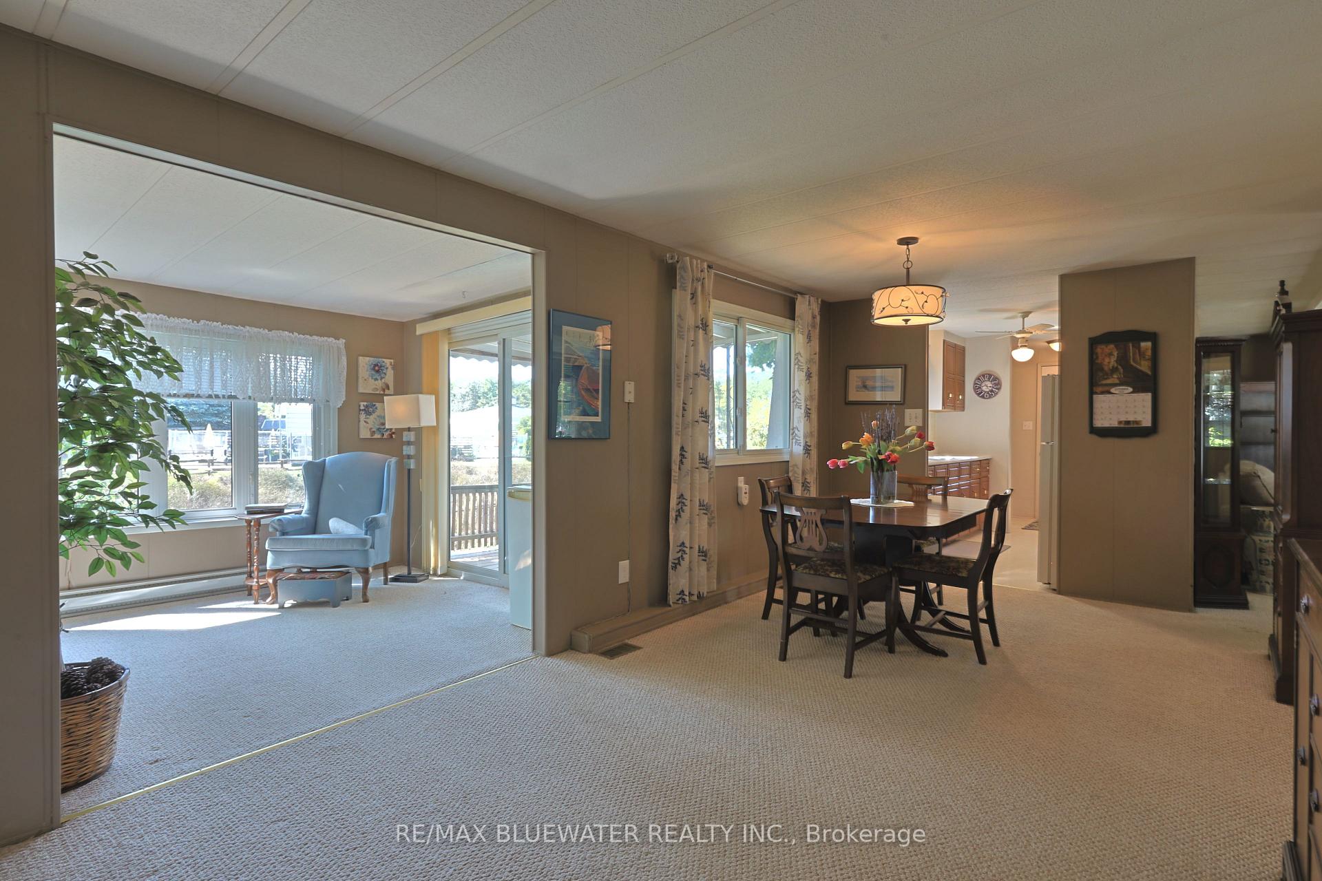 Photo 20 of 182 Pebble Beach Parkway, South Huron, Stephen — HOMEH