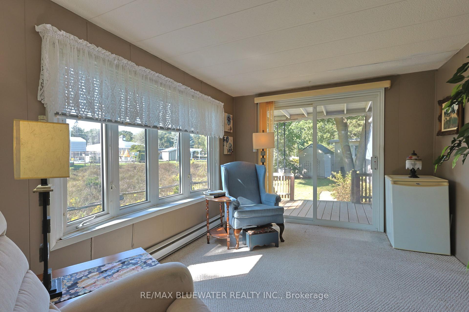 Photo 18 of 182 Pebble Beach Parkway, South Huron, Stephen — HOMEH