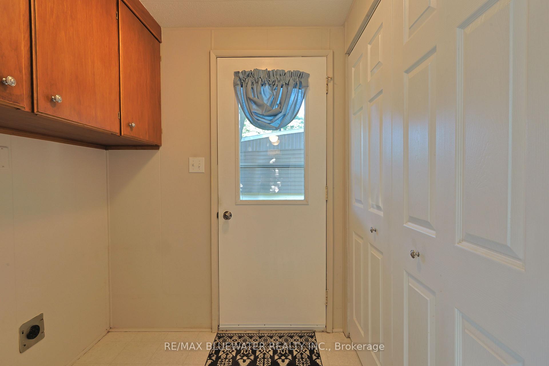 Photo 12 of 182 Pebble Beach Parkway, South Huron, Stephen — HOMEH