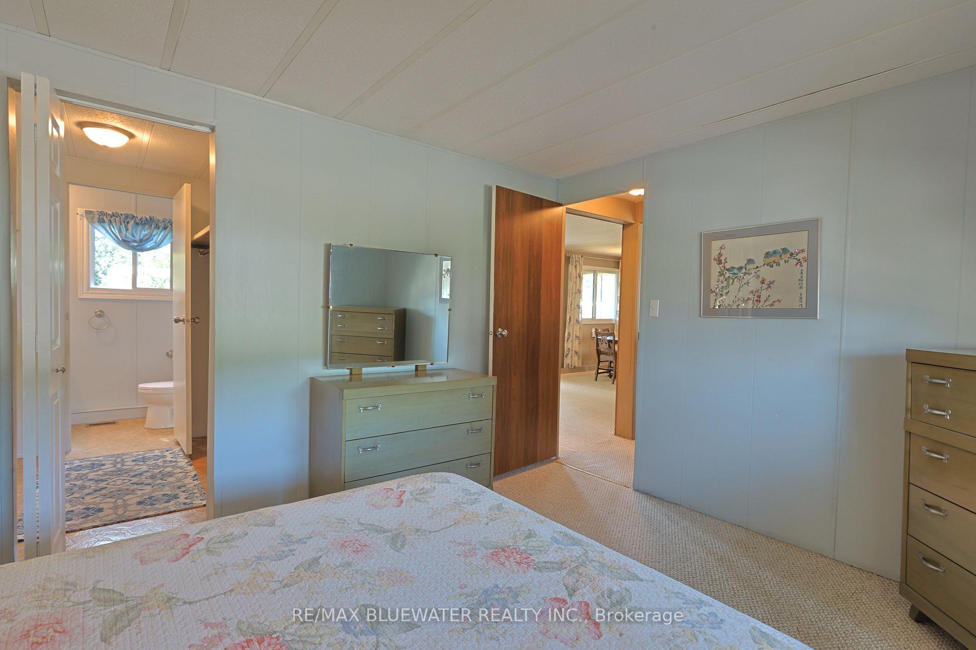 Photo 27 of 182 Pebble Beach Parkway, South Huron, Stephen — HOMEH