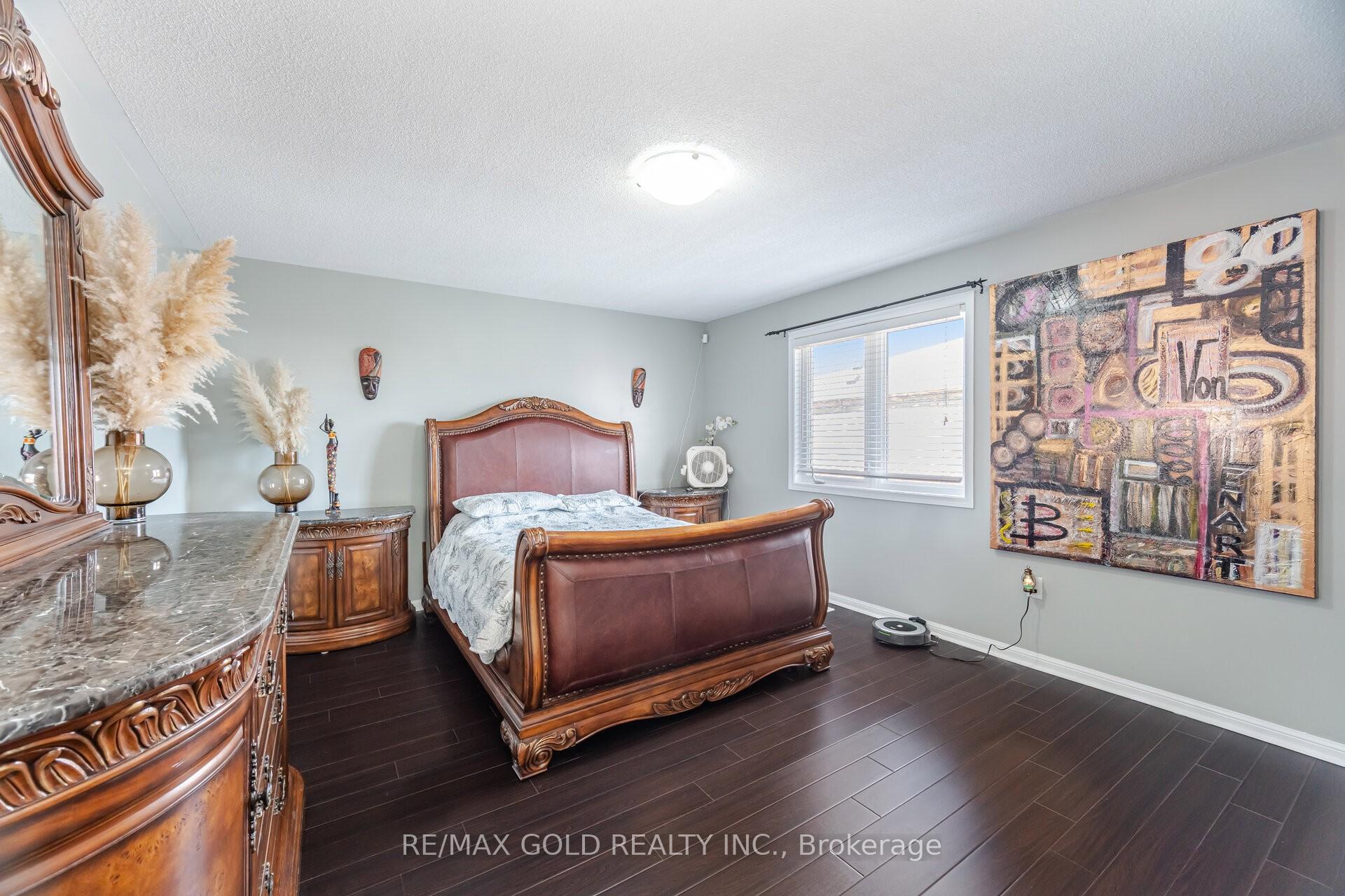 Photo 8 of 8 Caliper Drive, Brampton, Bram East — HOMEH