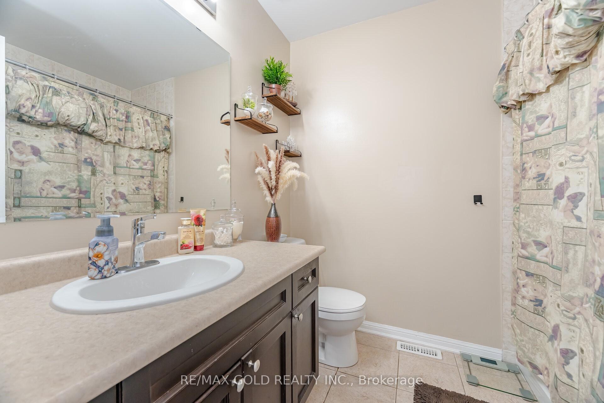 Photo 18 of 8 Caliper Drive, Brampton, Bram East — HOMEH