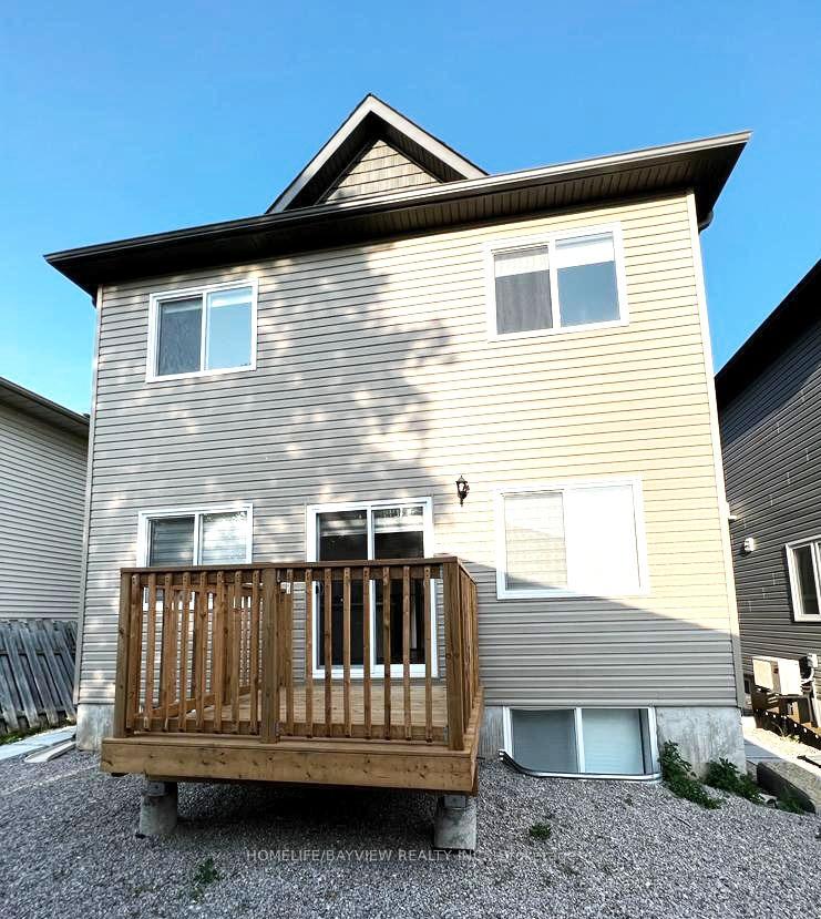 Photo 6 of Unit Main & 2nd, 162 Penetanguishene Road, Barrie, Grove East — HOMEH